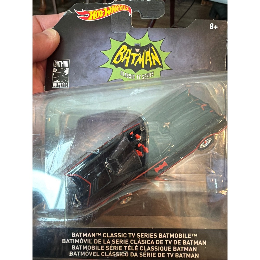 Hot Wheels Batman Classic TV Series Batmobile DC 80 Years Black 1:64 Die-Cast